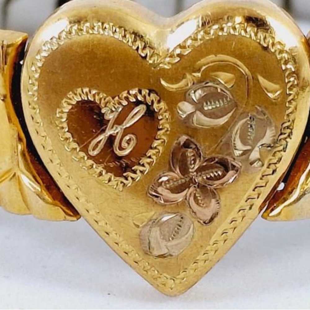 Gold sweetheart expansion Bracelet with Floral Design - Picture 2 of 7